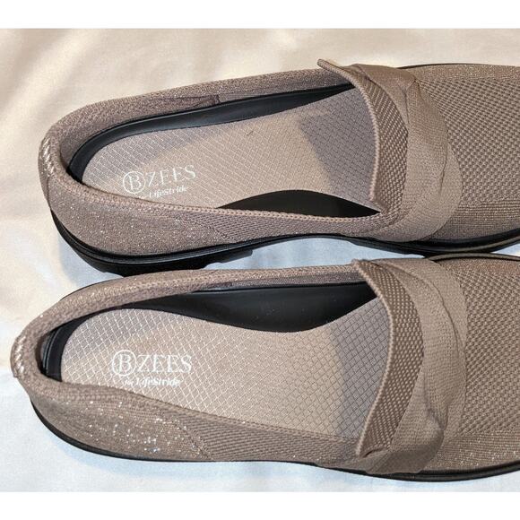 Lifestride BZees Women's Muse Bow Platform Comfort Loafers Shoes Latte Size 9.5 - Picture 8 of 10